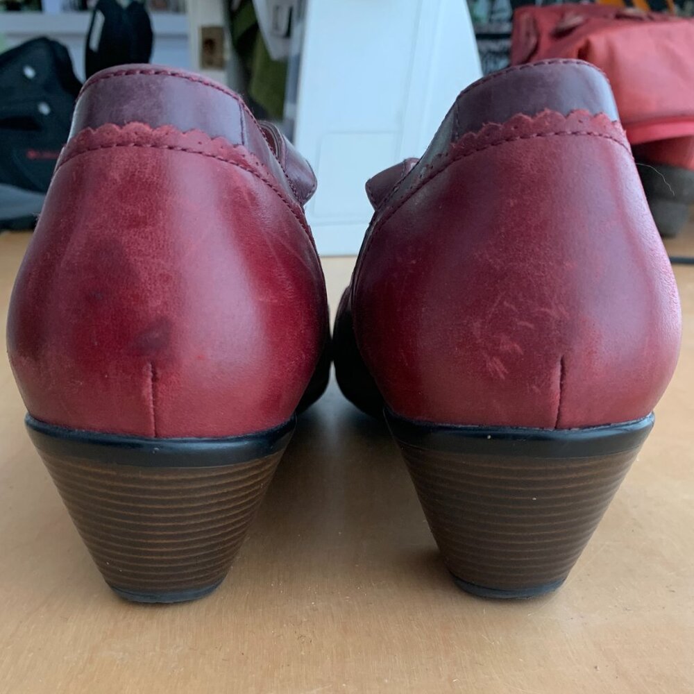 Dansko Two-Tone Brown/Burgundy Retro Mary Jane - Picture 5 of 5